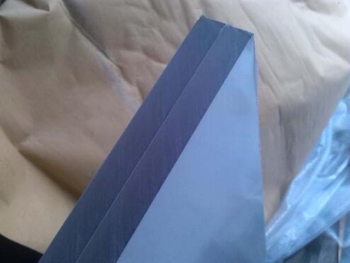 PC耐力板壽命是多少年？華辦廠家告訴你