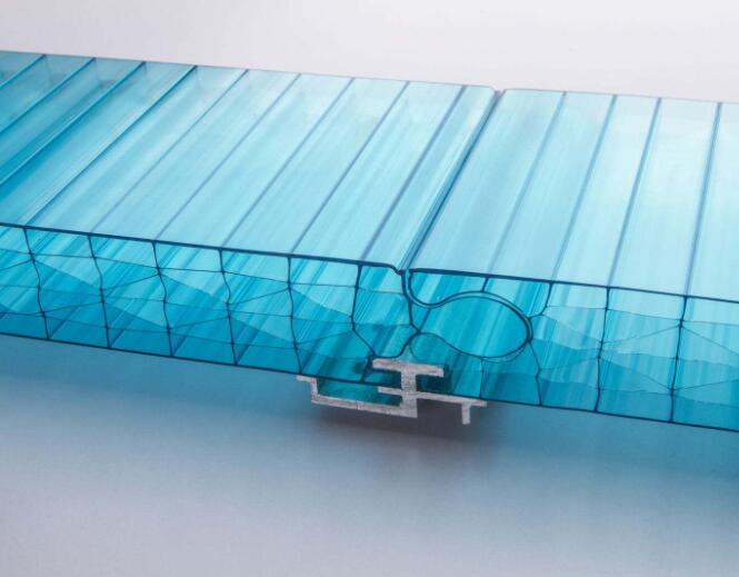 8層20mm幕墻PC插接陽光板的產品優(yōu)勢