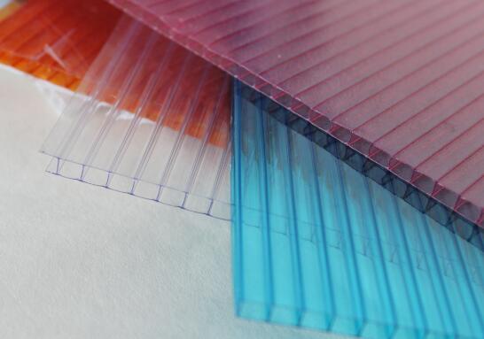 購買PC耐力板時(shí)要考慮哪些？