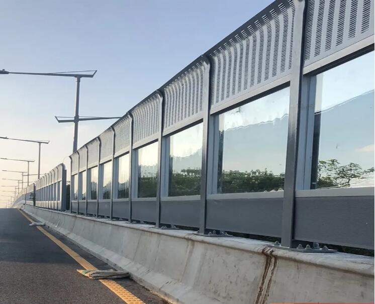 PC耐力板多少錢(qián)一平方米